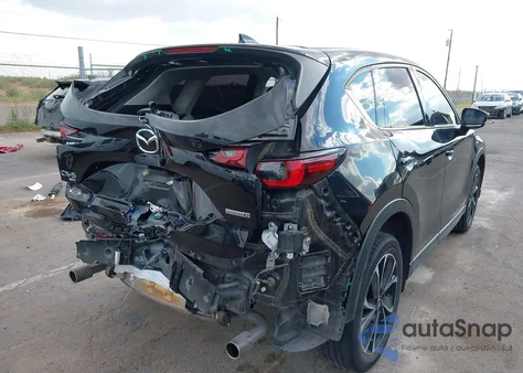 2022 Mazda Cx-5 2.5 S Premium z USA, uszkodzony, nr VIN JM3KFBDM2N0621142
